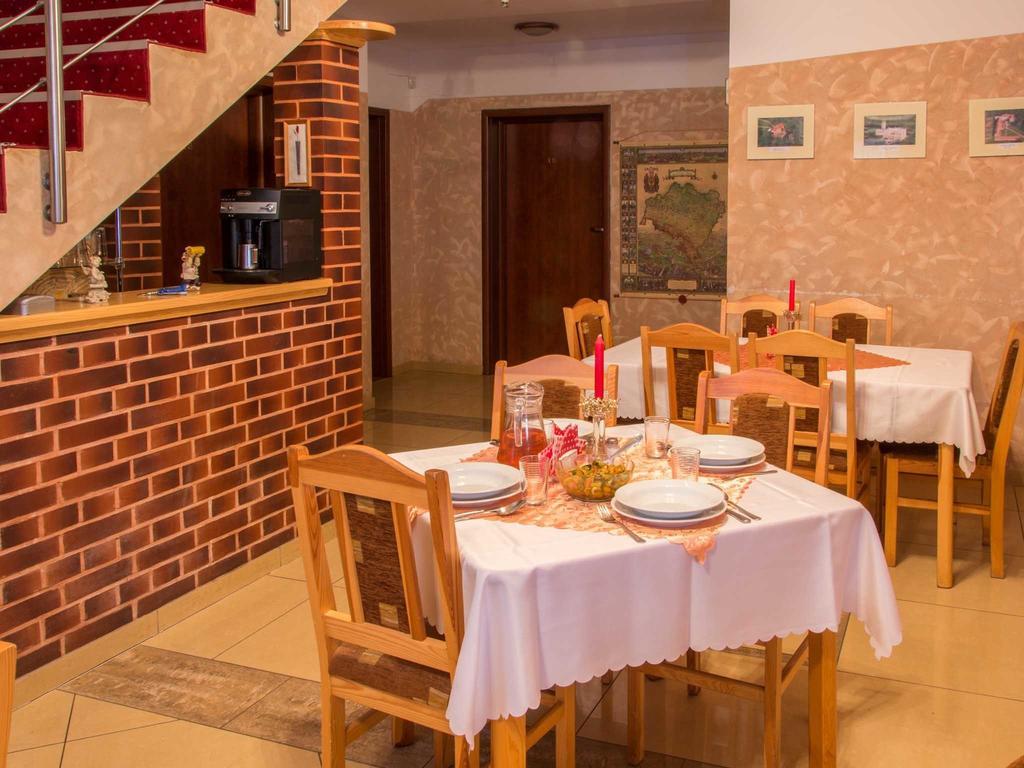 Marzenie Bed & Breakfast Przesieka Exterior photo