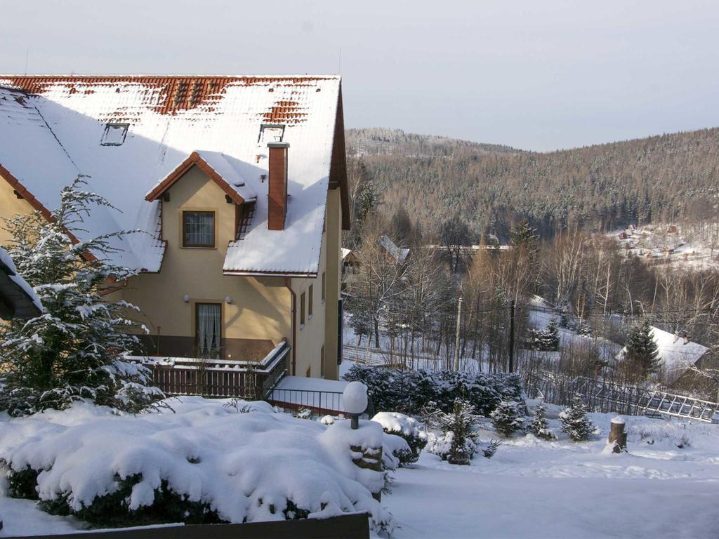 Marzenie Bed & Breakfast Przesieka Exterior photo